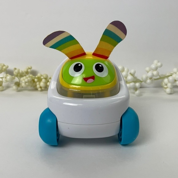 2016 Mattel  Fisher Price Talking and Singing Car - Picture 9 of 9